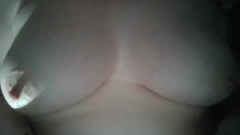 twixie33 online show from January 29, 2:09 am