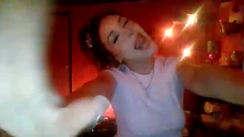 twizzytoxic22 online show from June 5, 4:49 am