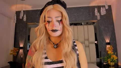  TYLA  online show from October 14, 3:42 am