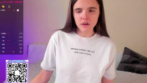 Ema online show from April 20, 9:18 pm