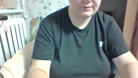 Snapshot of tyuoooy3 chatting on September 21, 5:33 pm Tyuoooy3s online show from September 21, 5:33 pm