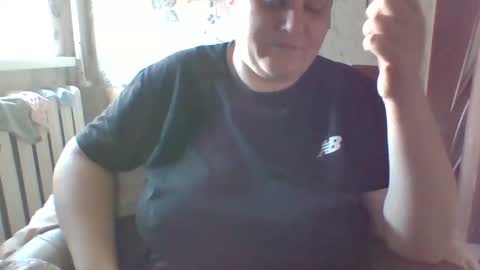 Snapshot of tyuoooy3 chatting on September 19, 8:46 am Tyuoooy3s online show from September 19, 8:46 am