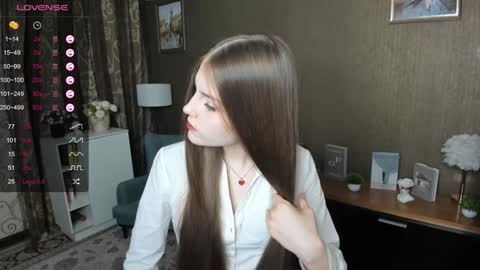 Snapshot of udeledelmoref chatting on January 28, 8:47 pm Liky online show from January 28, 8:47 pm