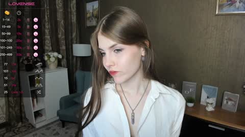 Snapshot of udeledelmoref chatting on January 21, 8:43 pm Liky online show from January 21, 8:43 pm