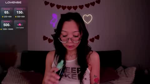 Naomi online show from March 5, 10:44 am