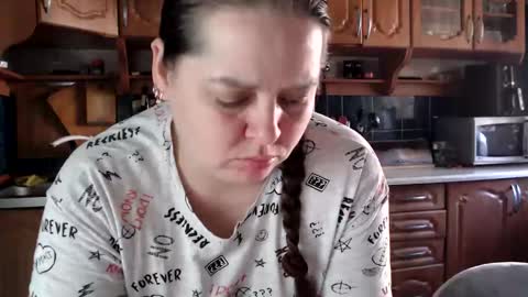 Ulyana online show from April 5, 6:34 am