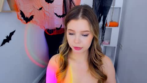 Alice online show from October 19, 11:56 am