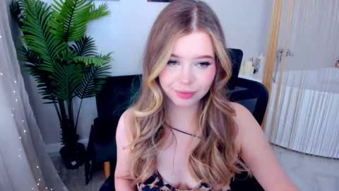 Alice online show from February 15, 11:39 am