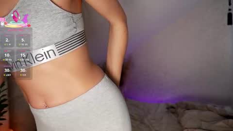 unicorngirl25 online show from June 17, 8:37 am