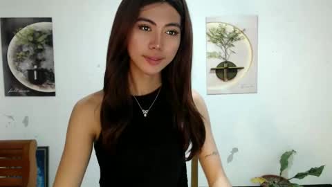        online show from May 26, 8:19 pm