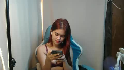 ur_prettyangel online show from March 4, 9:38 am