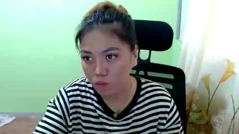 Snapshot of urasian_joy chatting on October 2, 7:02 am urasian_joy online show from October 2, 7:02 am
