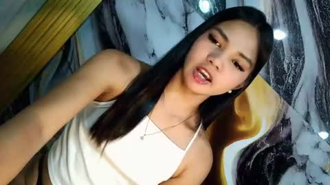 urasian_latinaxxx online show from July 24, 2:09 am