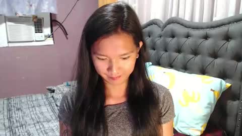 NEWRA  ALLISON online show from May 2, 3:37 pm