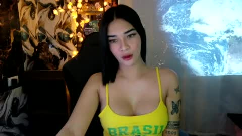jess online show from June 15, 8:36 am