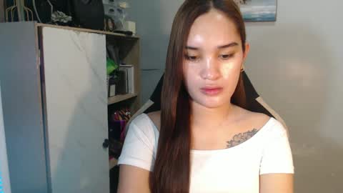 Snapshot of urasianfuckprincessxxx chatting on December 9, 8:54 pm urasianfuckprincessxxx online show from December 9, 8:54 pm