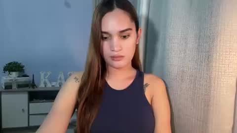 Snapshot of urasianfuckprincessxxx chatting on September 18, 7:56 pm urasianfuckprincessxxx online show from September 18, 7:56 pm