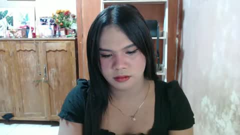 Snapshot of urbabysofia0305 chatting on January 13, 2:21 pm Sofia online show from January 13, 2:21 pm