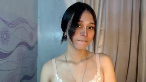 stephanie online show from July 7, 9:46 am