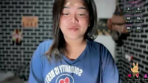 Dimple online show from June 22, 7:22 pm