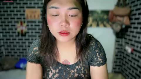 Dimple online show from June 17, 6:09 pm