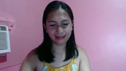 Snapshot of urgirlnabyx chatting on January 22, 9:22 pm Call me naby online show from January 22, 9:22 pm