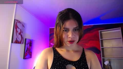 My real name is Iris online show from October 25, 9:10 pm