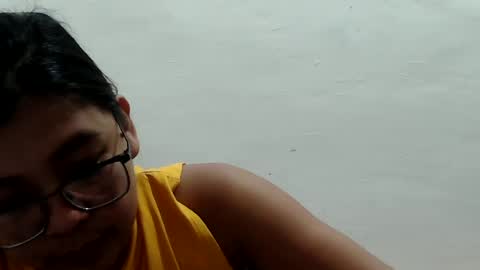 urnaughtyasian4u online show from July 14, 7:02 am
