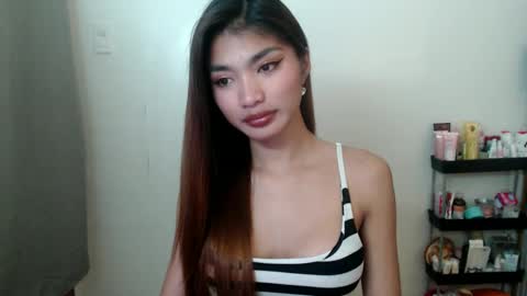 urnaughtyasianprincessjam online show from February 17, 12:43 am