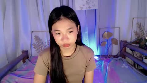 JUST CALL ME LLANA online show from February 9, 2:25 am