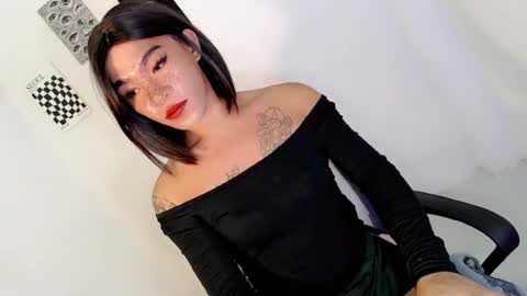 urseductive_mistress online show from July 26, 2:03 pm