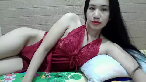 Snapshot of ursexychix_4u chatting on February 6, 8:34 pm ursexychix_4u online show from February 6, 8:34 pm
