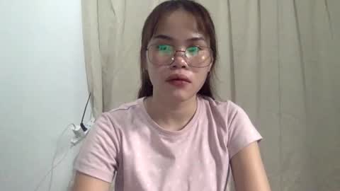 ursexypinayy online show from February 23, 6:57 am