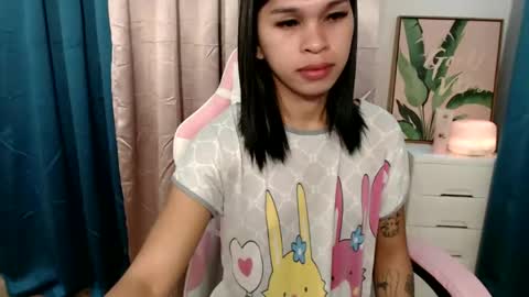 Snapshot of ursweet_zeviixx chatting on February 23, 11:04 am ursweet_zeviixx online show from February 23, 11:04 am