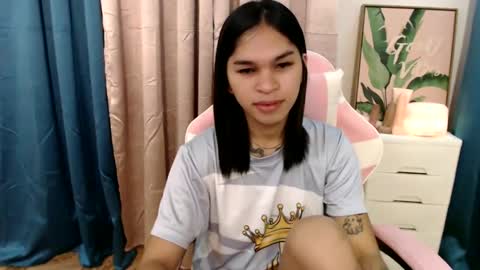 Snapshot of ursweet_zeviixx chatting on February 19, 10:23 am ursweet_zeviixx online show from February 19, 10:23 am