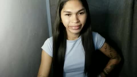 ursweet_zeviixx online show from May 27, 7:16 am