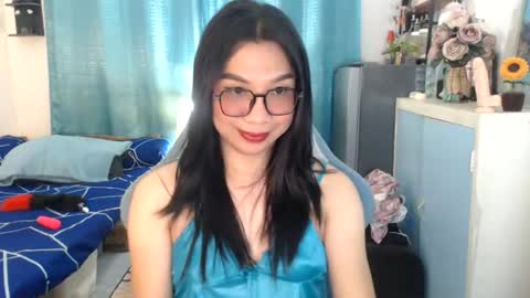 Ashley Kate Mateo Gray online show from June 14, 10:04 am