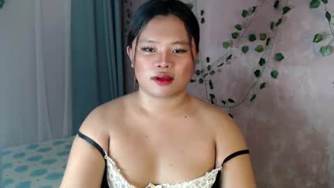 Bella Miles Olivia online show from December 7, 5:59 am