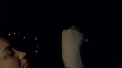 usefulhole online show from December 16, 12:16 am