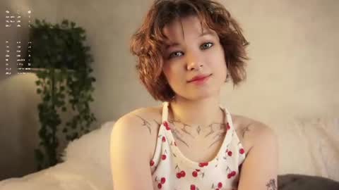 Daisy online show from July 20, 11:27 pm