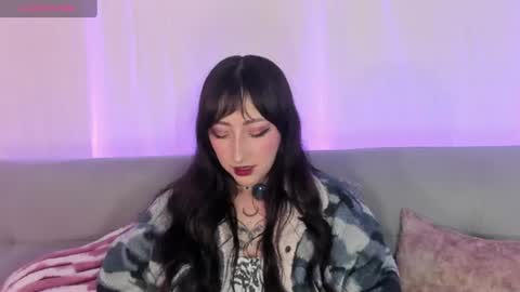 v1cky_ online show from June 30, 12:21 am