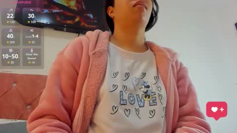 Vahiolet smith online show from December 23, 3:32 am