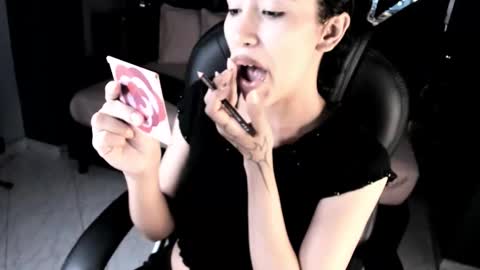 Vaioleth online show from January 9, 8:02 pm