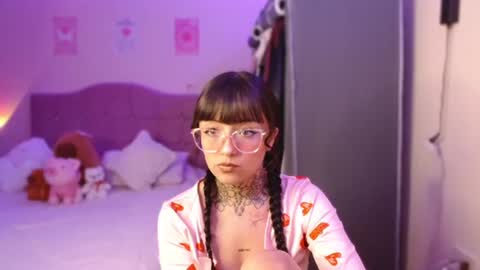valentina online show from July 31, 3:35 pm