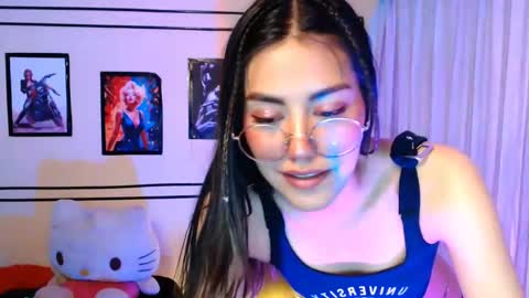 Snapshot of valcooky chatting on December 8, 2:18 am Hi I am Valcooky online show from December 8, 2:18 am