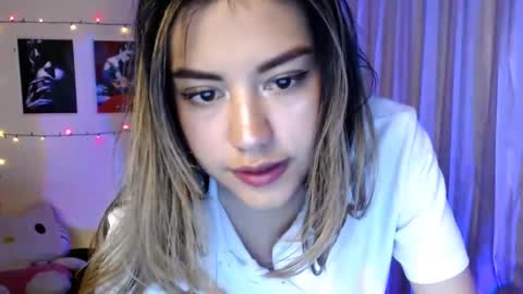 Snapshot of valcooky chatting on March 3, 3:16 am Hi I am Valcooky online show from March 3, 3:16 am