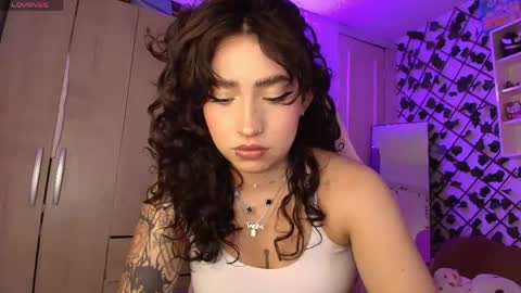 valentina online show from June 5, 3:32 am