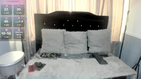 valentina_carter_ online show from May 18, 3:18 pm
