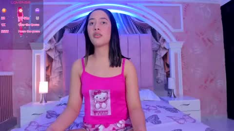 Snapshot of valentina_cortes72 chatting on February 14, 11:21 am Valentina online show from February 14, 11:21 am