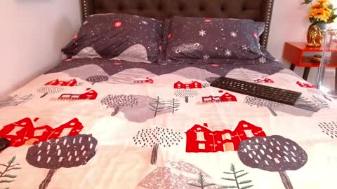 Snapshot of valentina_ferrer0 chatting on December 3, 6:38 pm Valen Ferrer online show from December 3, 6:38 pm
